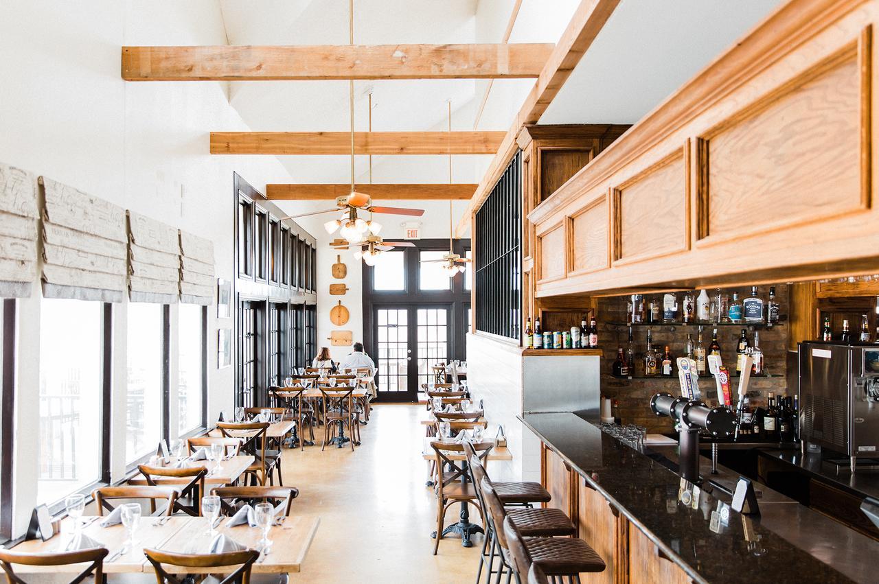 Castroville Hillside Boutique Hotel מראה חיצוני תמונה