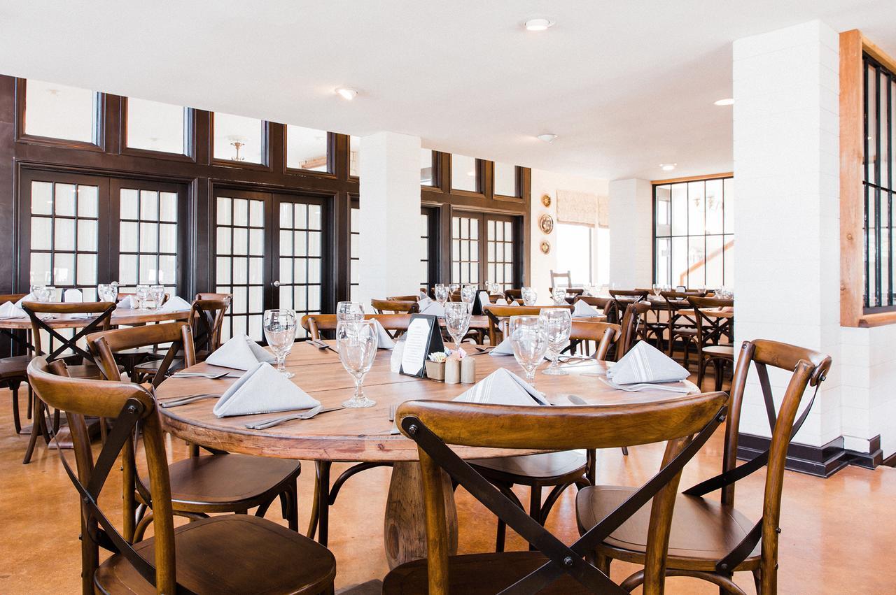 Castroville Hillside Boutique Hotel מראה חיצוני תמונה