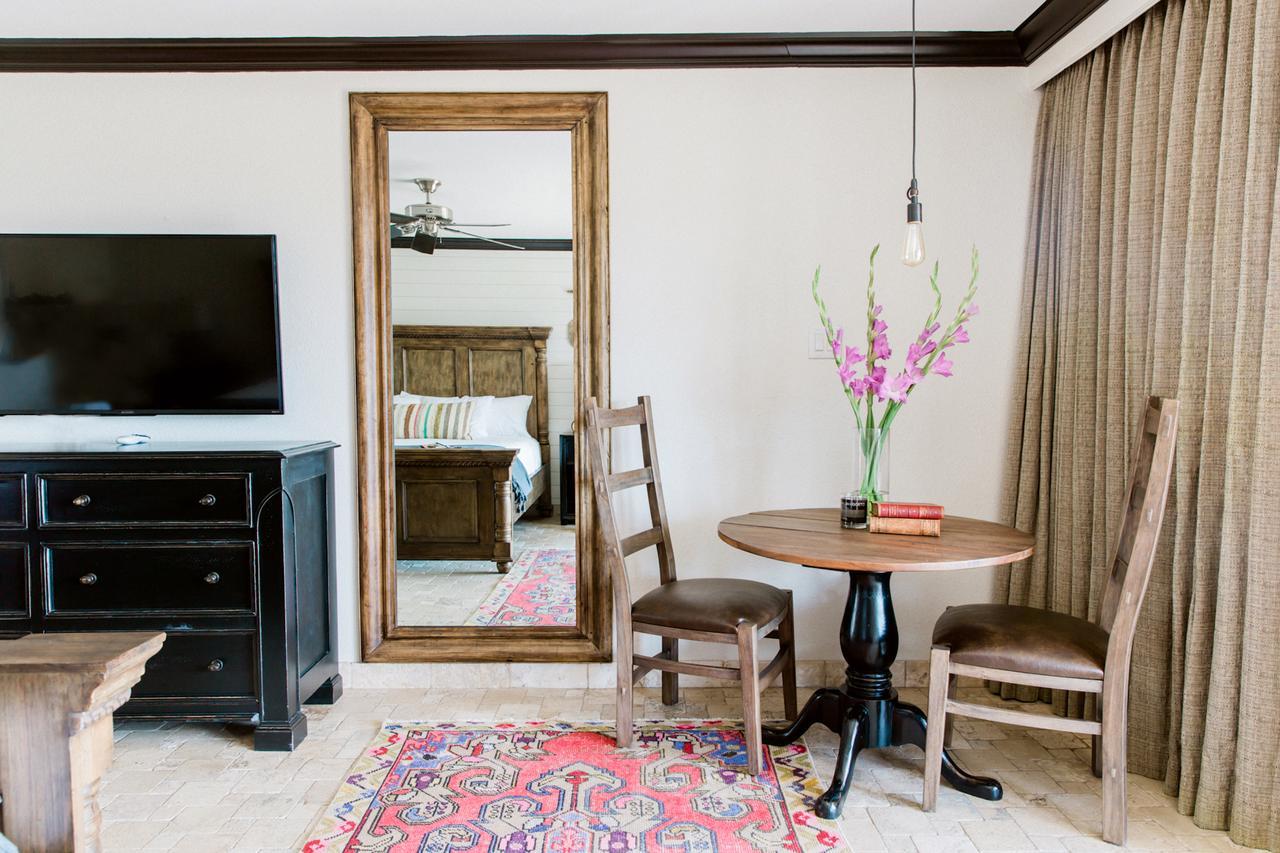 Castroville Hillside Boutique Hotel מראה חיצוני תמונה