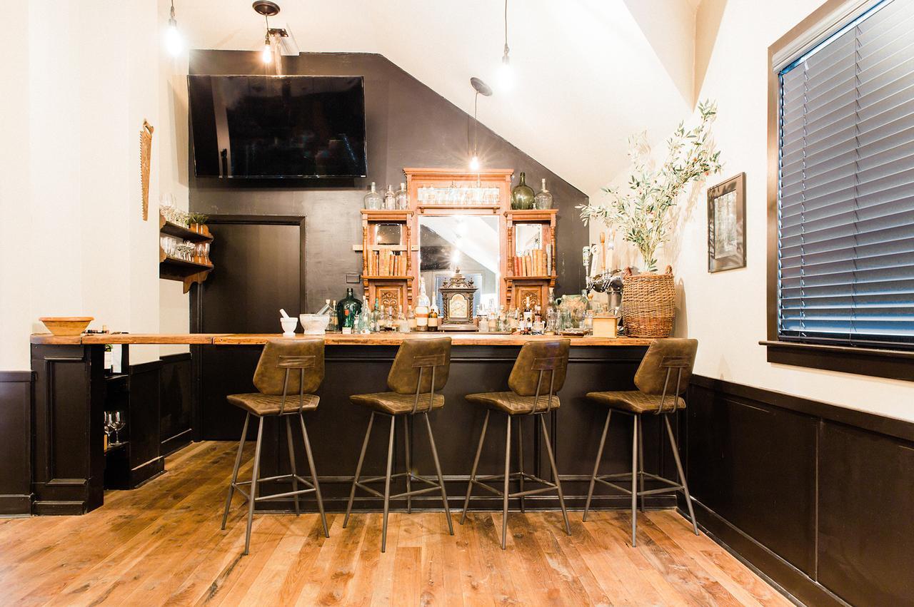 Castroville Hillside Boutique Hotel מראה חיצוני תמונה